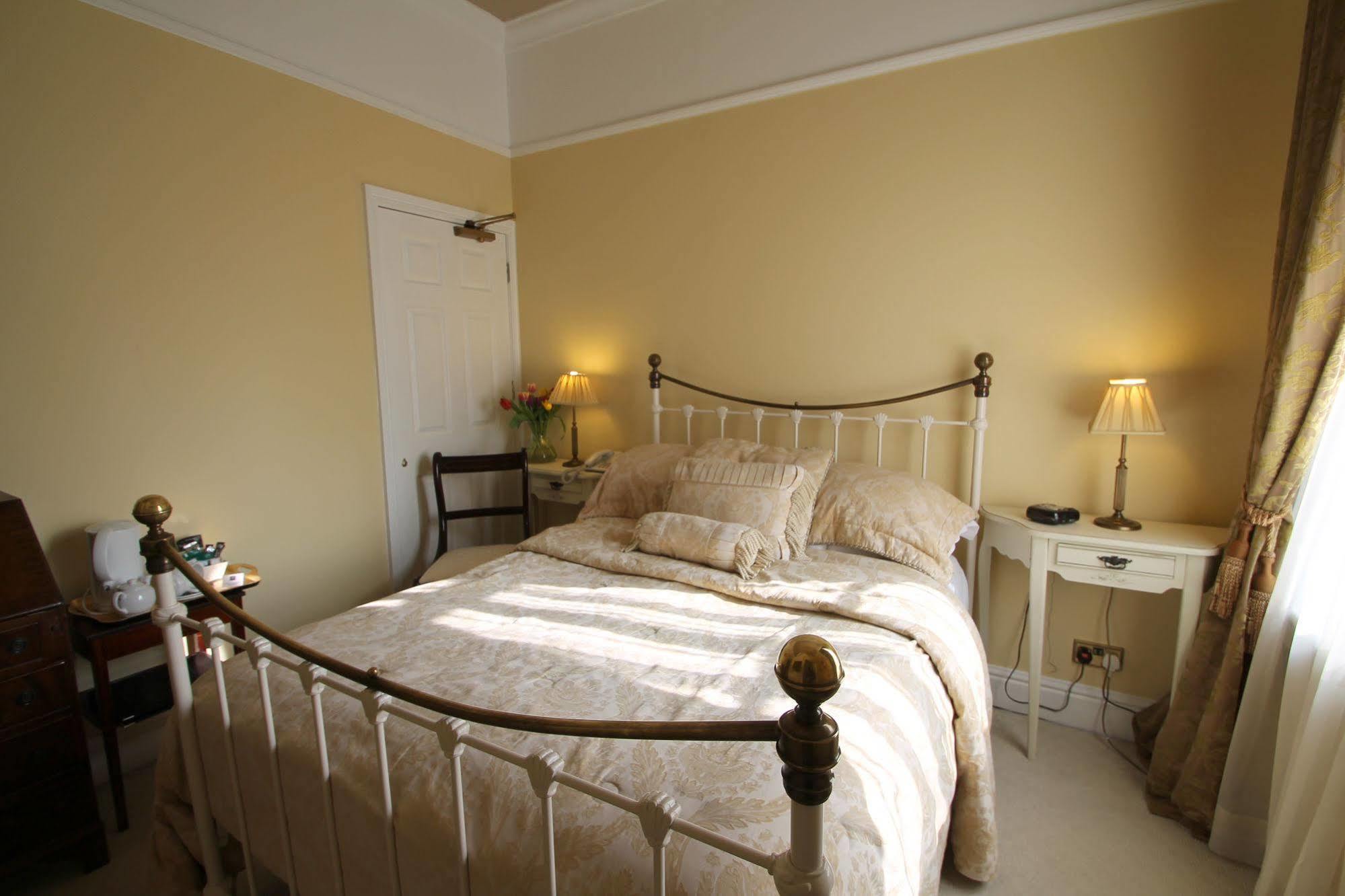 Alexandra Court Hotel Congleton Buitenkant foto