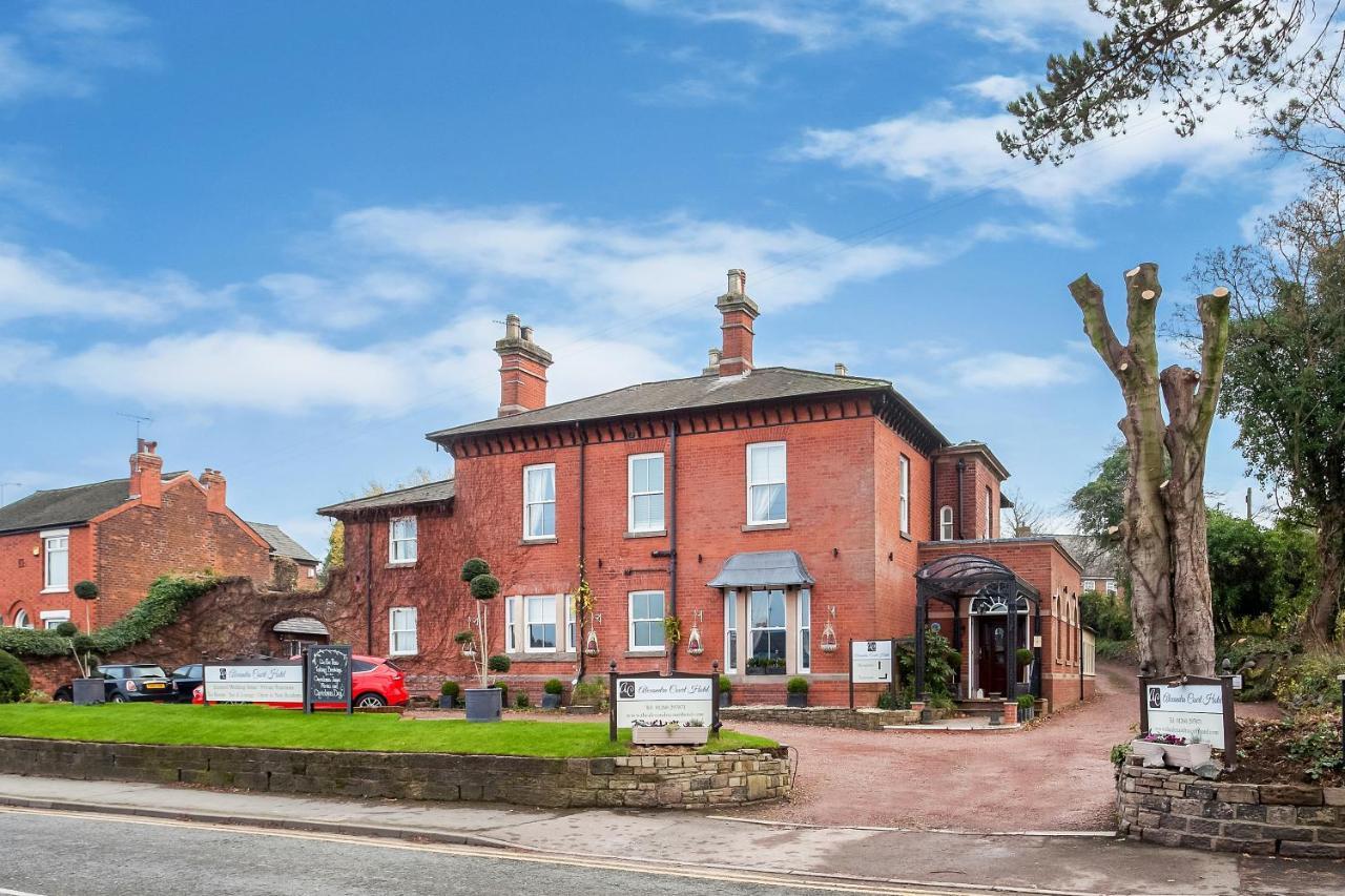 Alexandra Court Hotel Congleton Buitenkant foto